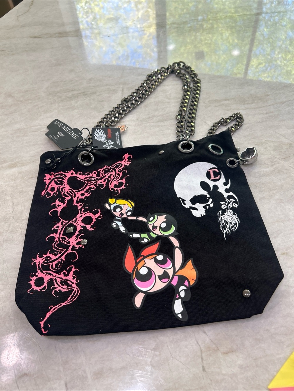 Black Powerpuff Girls Graphic civil regime Chain-Handle Tote